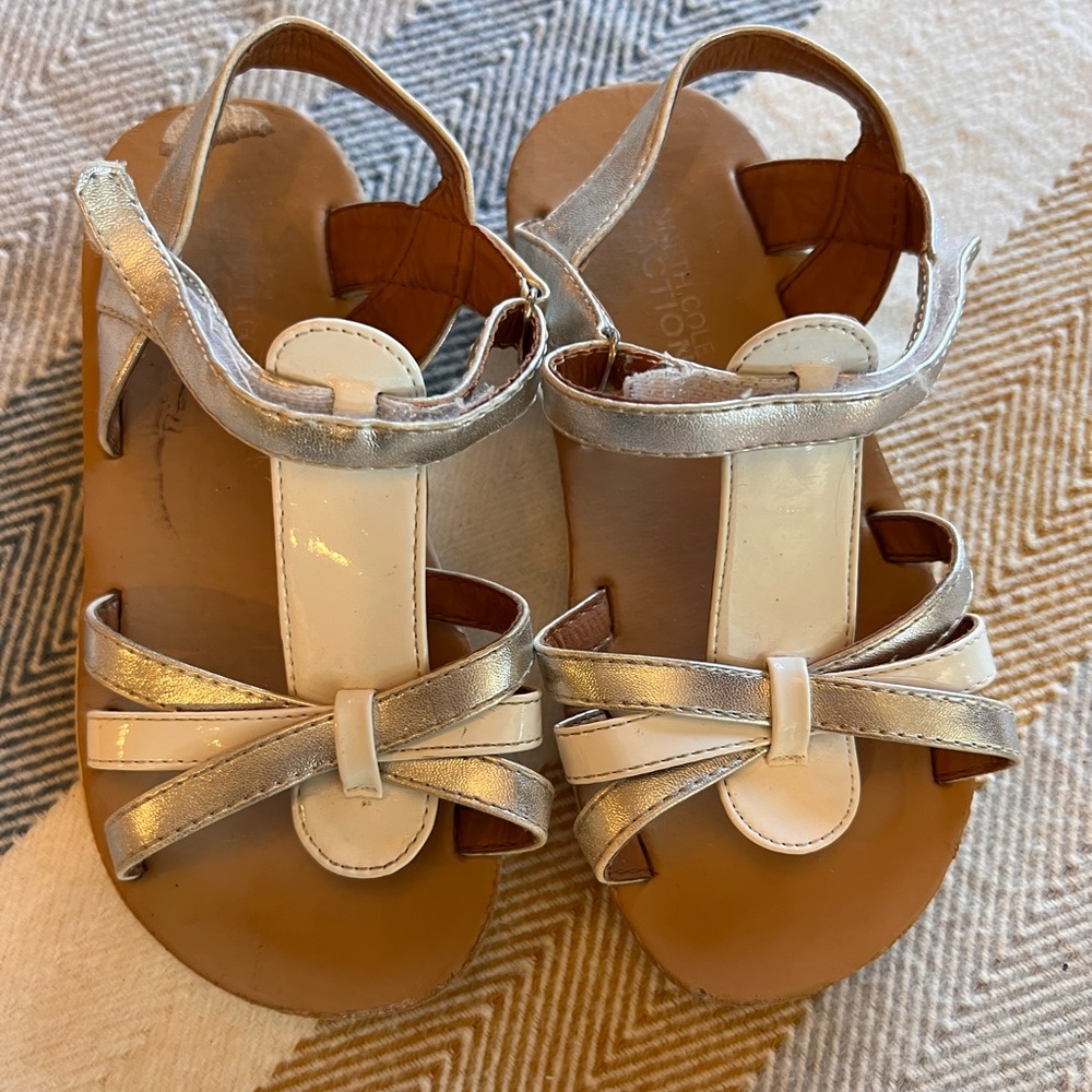Reaction Kenneth Cole sandals